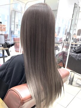 クアトログランシュ ひたちなか店(QUATRO×GranCieux) 1ブリーチ×ミルクティー