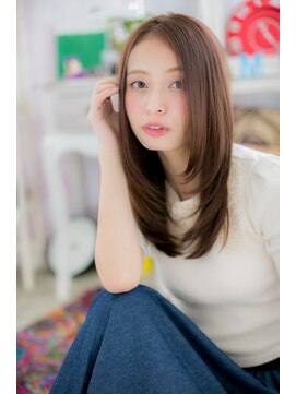 ミック ヘアアンドメイク アップ 駒込店(miq Hair&Make up) センターパートで小顔♪バレイヤージュエアストレートc1