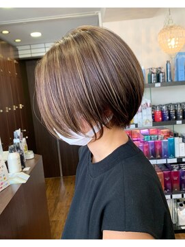 レイラバイアフロート 吉祥寺(Lila by afloat) 【畑中正敏】20代30代40代◎小顔丸みくびれショート、ボブ