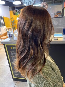 クレップスヘアーヒマワリ(CRE'PS HAIR HIMAWARI) ハイライト×裾カラー