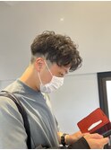 刈り上げショート　パーマスタイル　スパイラルパーマ