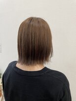 ヘアメイクヒール 【切りっぱなしボブ × ベージュカラー】八戸 20代 30代 40代