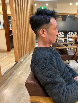 グランバイ アトリエドングリ(Grand × AtlierDonguri) お客様髪質改善データ983（フェードカット）