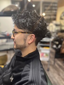 髪きる、ところ。 【ショートハーパー】長さが短い人向け！