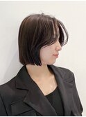 大人ショートボブ切りっぱなしワンホンヘア前髪なしK20240328