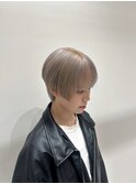 ホワイトベージュ