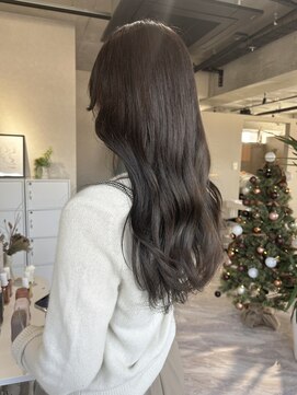 プリュム(Plume.) 透け感グレージュ