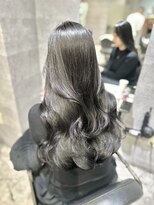 アクション 心斎橋店(ACTION)&nbsp;20代30代レイヤーカット　ブリーチ無しブルーカラー　韓国ヘア