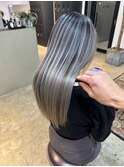 white silver balayage