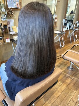 ビハツヤ(BIHATSU-YA) オリーブグレージュカラー