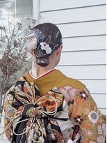 ニクスフリー(nix free) 成人式ヘアシニヨンカチモリタイトヘアヘアアレンジ金箔