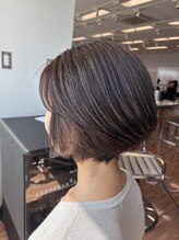 ディシェーレローブ(die Schere Lob) 根岸駅で叶う白髪ぼかしハイライト