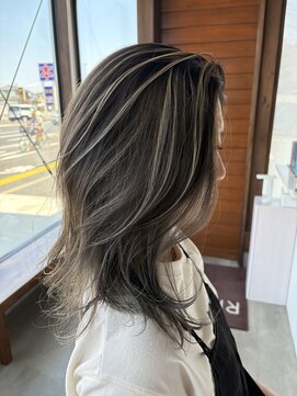 リドル ヘアー 駒生店(Riddle HAIR) バレイヤージュ風のハイライト