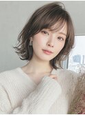 【ブルベ夏20代】透け感グレージュの大人くびれミディ