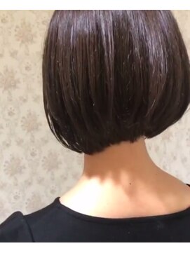 アース 町田店(HAIR & MAKE EARTH) ナチュラル前下がりボブ【町田/町田駅】