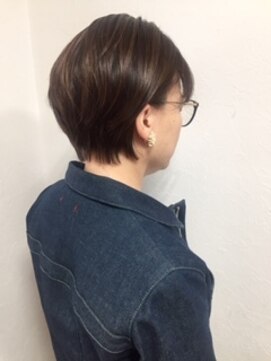 カミコーゼット グレイ(kamiko-Z Gray) 丸みショート