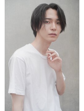 レジュアル(RESSUAL) ツーブロックマッ シュスキンフェードコンマヘアアップバング