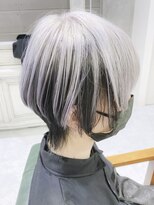 デイズ(days)&nbsp;イメチェンウルフショート　インナーカラー10代/20代/30代/40代