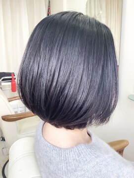 コクェット(coquette) シルキーボブ