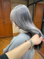 イノセンス 西宮北口店(innocence) ストレートでも可愛い透明感溢れるブルーシルバー