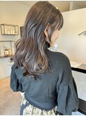 透け感グレージュカラー暗髪艶髪セミロングレイヤー20代30代40代