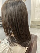 レイリー(LAiLy)&nbsp;美髪　ツヤ髪　ストレートヘア