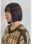 ボブ×オリーブグレージュ