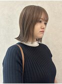 ［rena］やわらかベージュ×切りっぱなしボブ