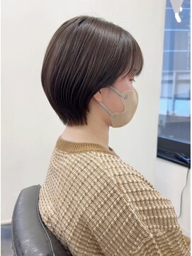 ガーランドウメダ(Garland umeda) ショートボブ＿オリーブアッシュベージュ＿　担当　垣内　8827