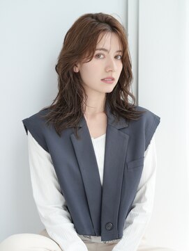 シープ(Seep) HCレイヤー×セミロングスタイル