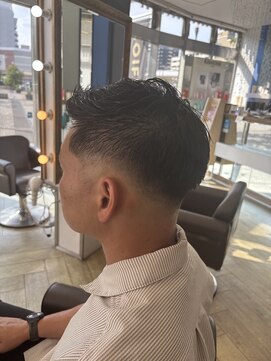 コワファースト 大分(COIFF1RST) フェードカット