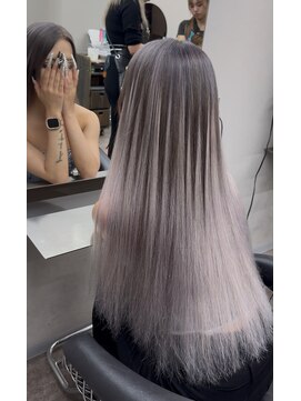 エミーバイモアムー(Emmie byMoremuu) 【RYUKI】スーパーロングエクステ