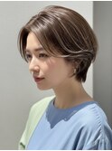 白髪ぼかしハイライトショートボブ