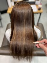 シャルムバイケンジ(Charm.by KENJE)&nbsp;天使の縮毛矯正銀座髪質改善前髪ピンクベージュアンブレラカラー