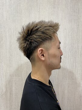 アルーシェ 心斎橋(Alushe) フェードツーブロックスタイル