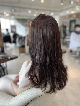 ロストシティ 横浜(LOST CITY) ラベンダーベージュ×ゆる巻きセミロング