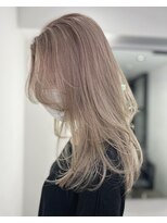 ルーヴェ(LOWE)&nbsp;【なつみ】外国人風ハイトーンミルクティベージュ