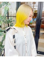 フルール(hair place Fleur) ルーツカラー　yellow × white beige