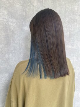 シード 成増 下赤塚店(ced.) インナーカラーブルーブリーチカラー暗髪髪質改善