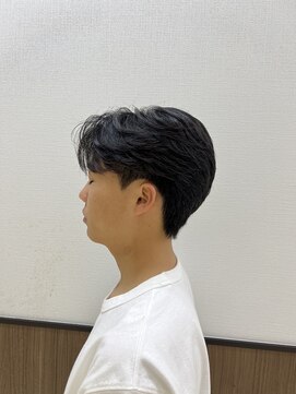 ステージ(STAGE) ダウンパーマ　韓国メンズヘア　センターパート