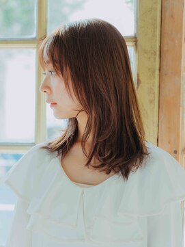 フローラビューティーヘアー(Flora Beauty Hair) ミディアムレイヤー/20代/30代/40代/50代/岡山/表町