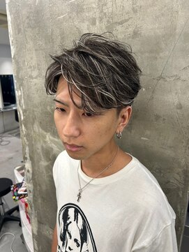 キング 枚方店(K!ng) 縮毛矯正髪質改善ハイライトレイヤーカット枚方美容室エクステ