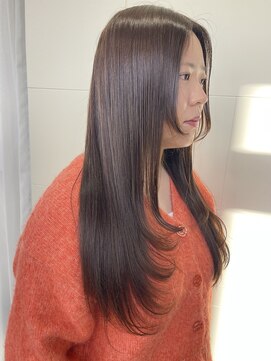 ミモラ(mimola) ロングレイヤー/顔回りレイヤー/ナチュラルストレート