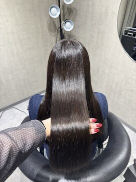 ケリー 心斎橋(KELLY) オリーブブラウン