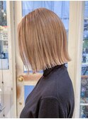 切りっぱなしボブ　ミルクティーベージュ　横浜　N