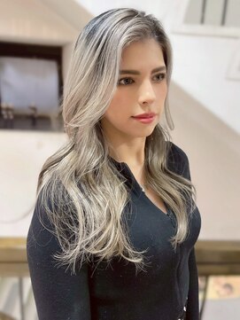 サボ(sabo) 韓国ヘア/顔まわり/デザインカラー/レイヤー/透明感カラー