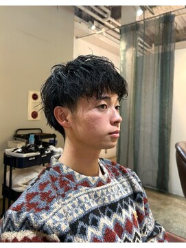 ビハインドザカーテン(BEHIND THE CURTAIN) 【癖を活かす！】メンズスパイキーショート