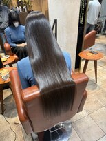 シアー(SHEER.)&nbsp;髪質改善×縮毛矯正×酸性ストレート【表参道,青山,外苑前美容室