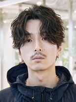 テン 心斎橋(tenn.)&nbsp;心斎橋フェザーパーマ毛流れセンターパートカルマパーマ強め40代