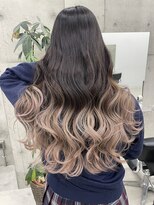 エゴル ナゴヤサカエ(ENGOL NAGOYA SAKAE)&nbsp;【手島カミラ】ミルクティー×グラデーション